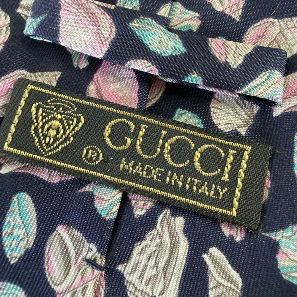 Gucci Necktie Mens One Size Navy Blue Seashell Silk Nautical Made in Italy